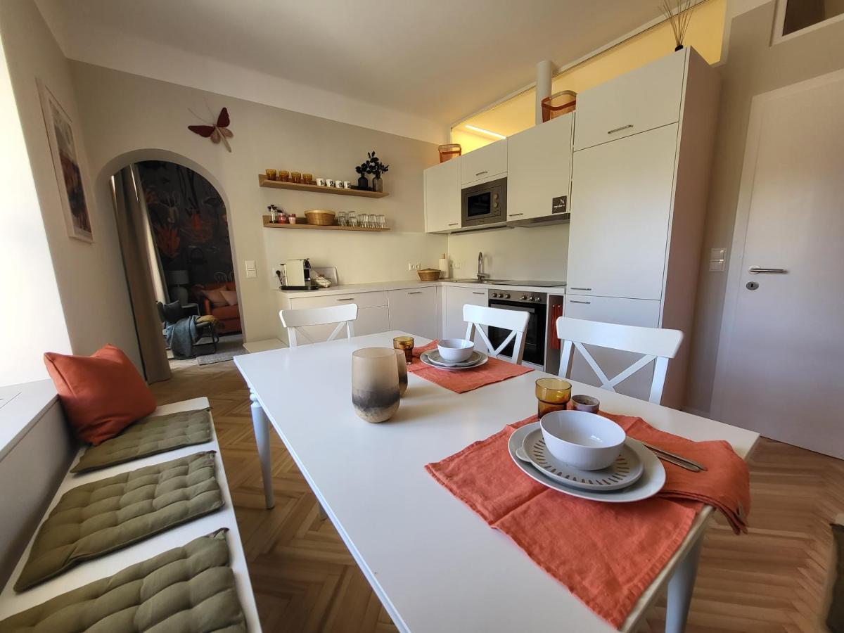 Orange Flat By Grazrentals Highest Standard & Free Parking Exteriör bild